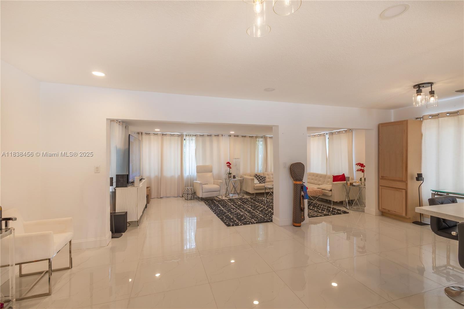 2841 NW 9th Ave, Wilton Manors, Florida image 4