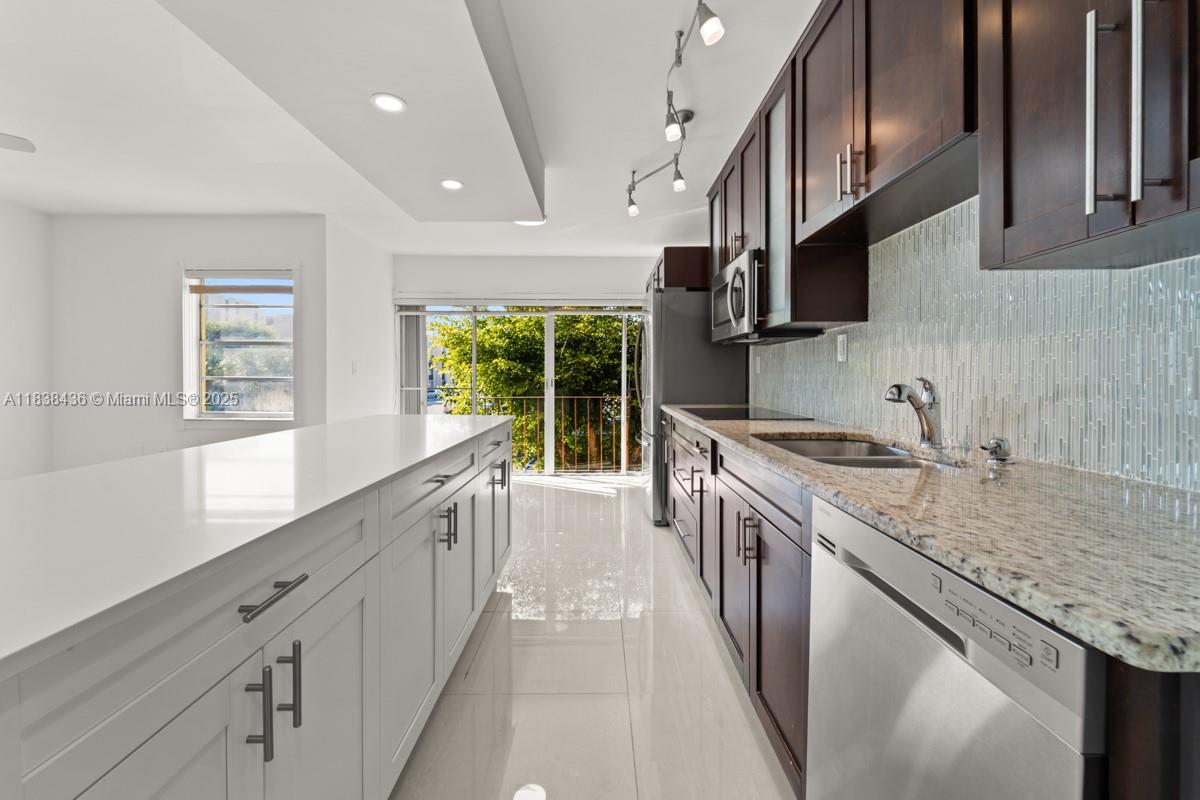 Property photo # 7