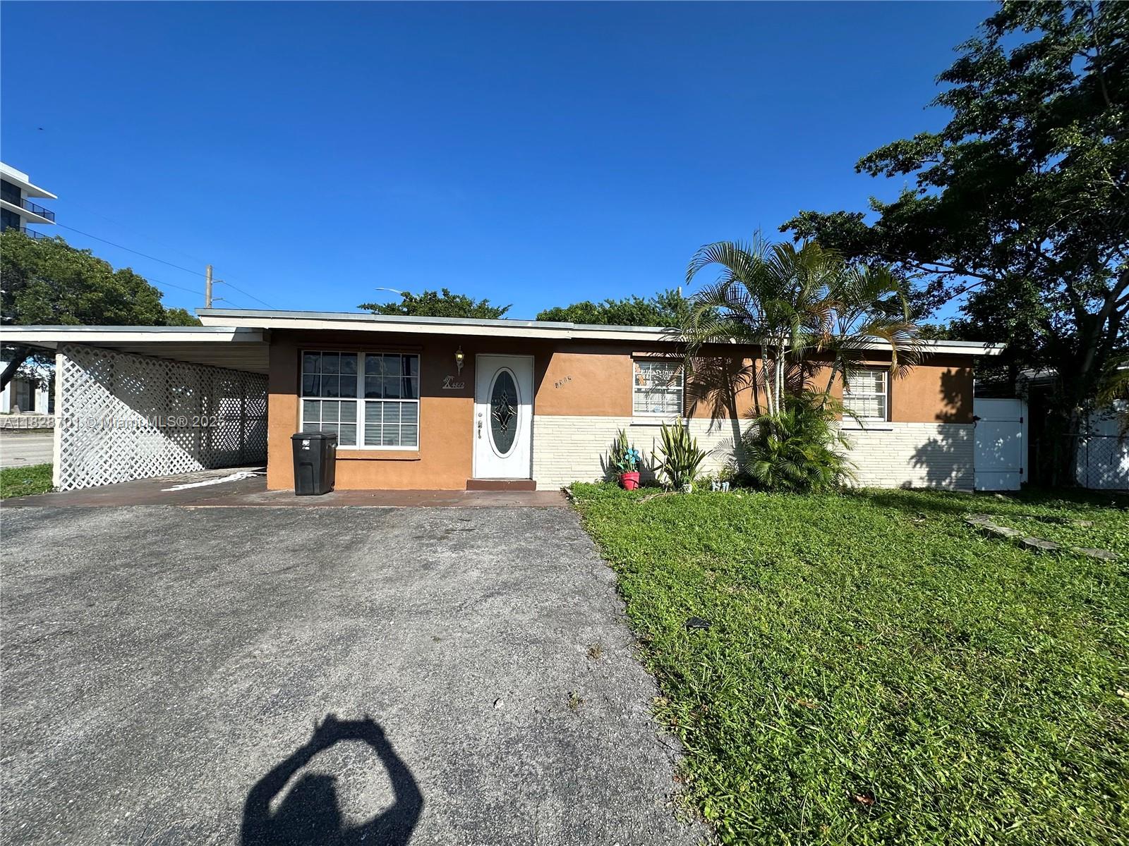 4812 SW 45th Ave, Dania Beach, Florida image 2