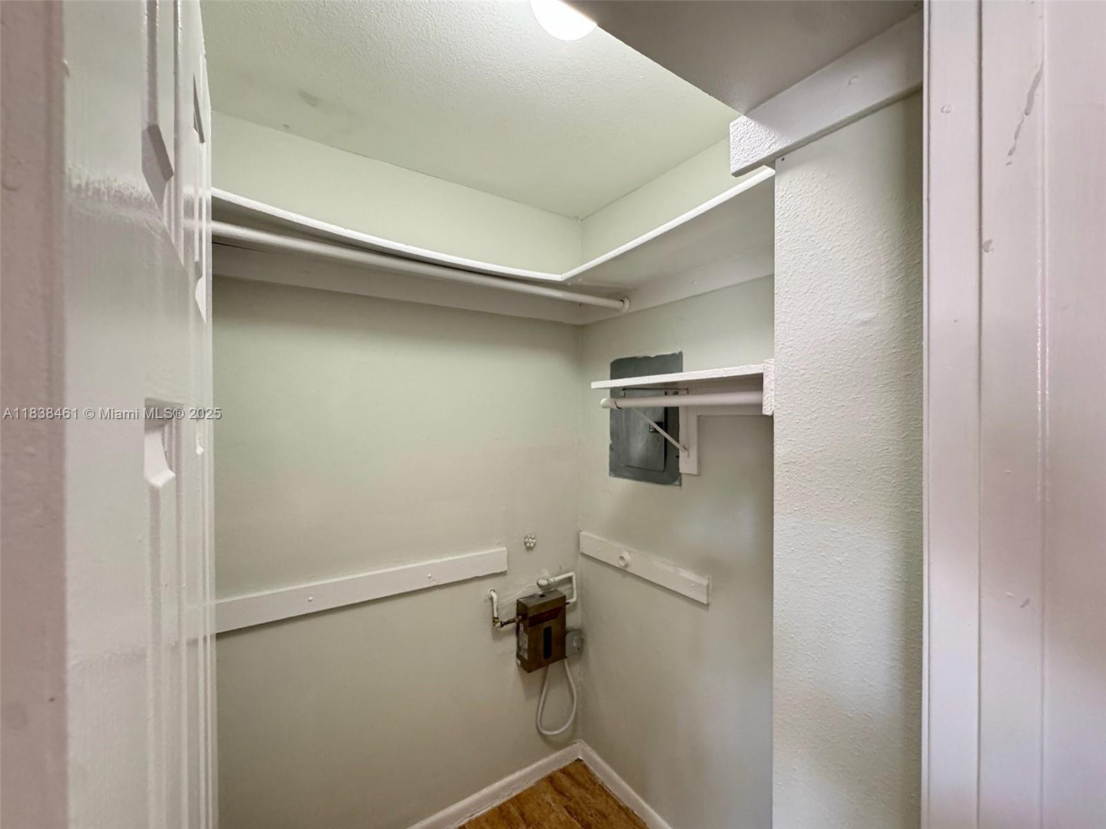 Property photo # 6