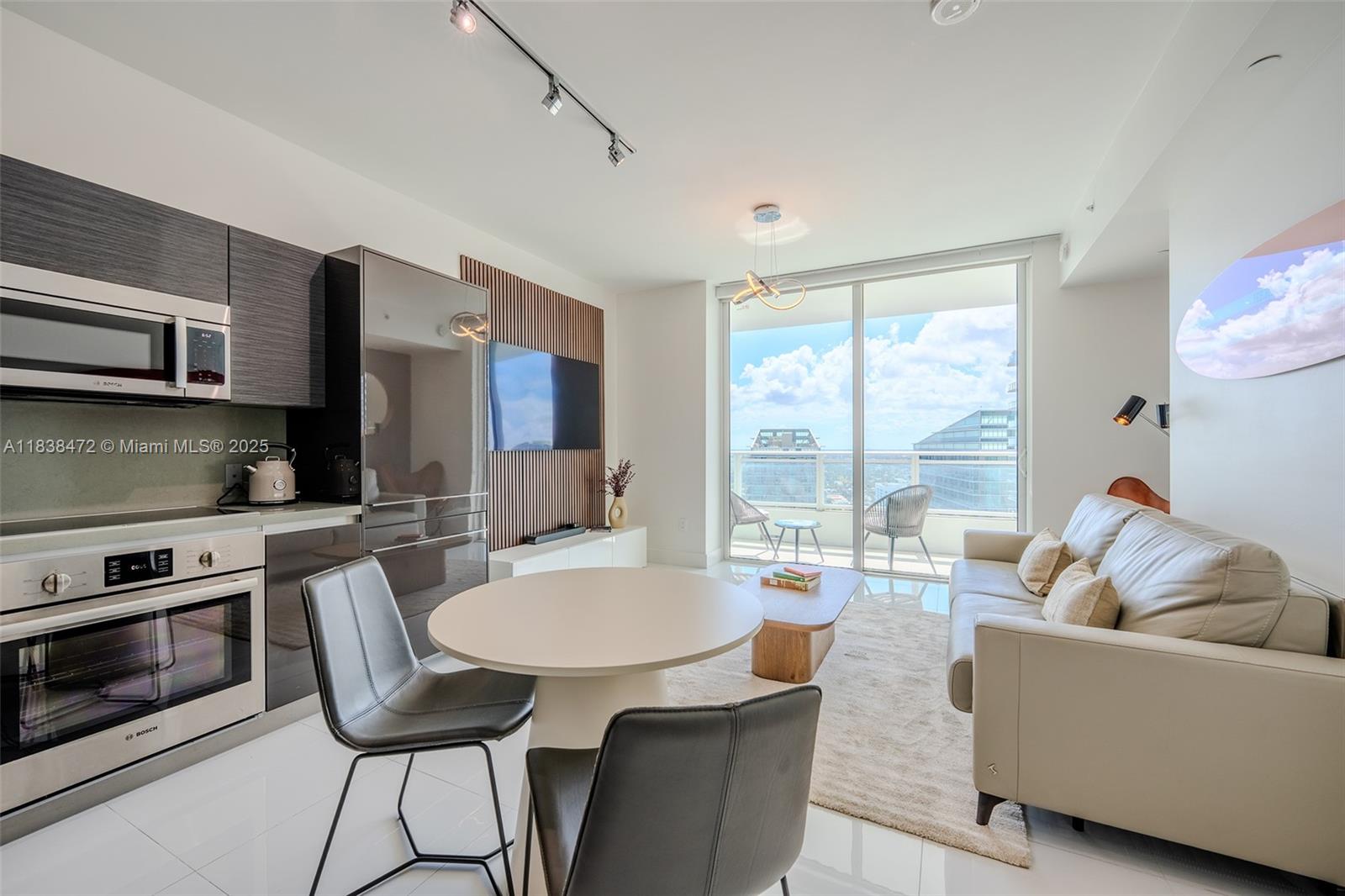Property photo # 2
