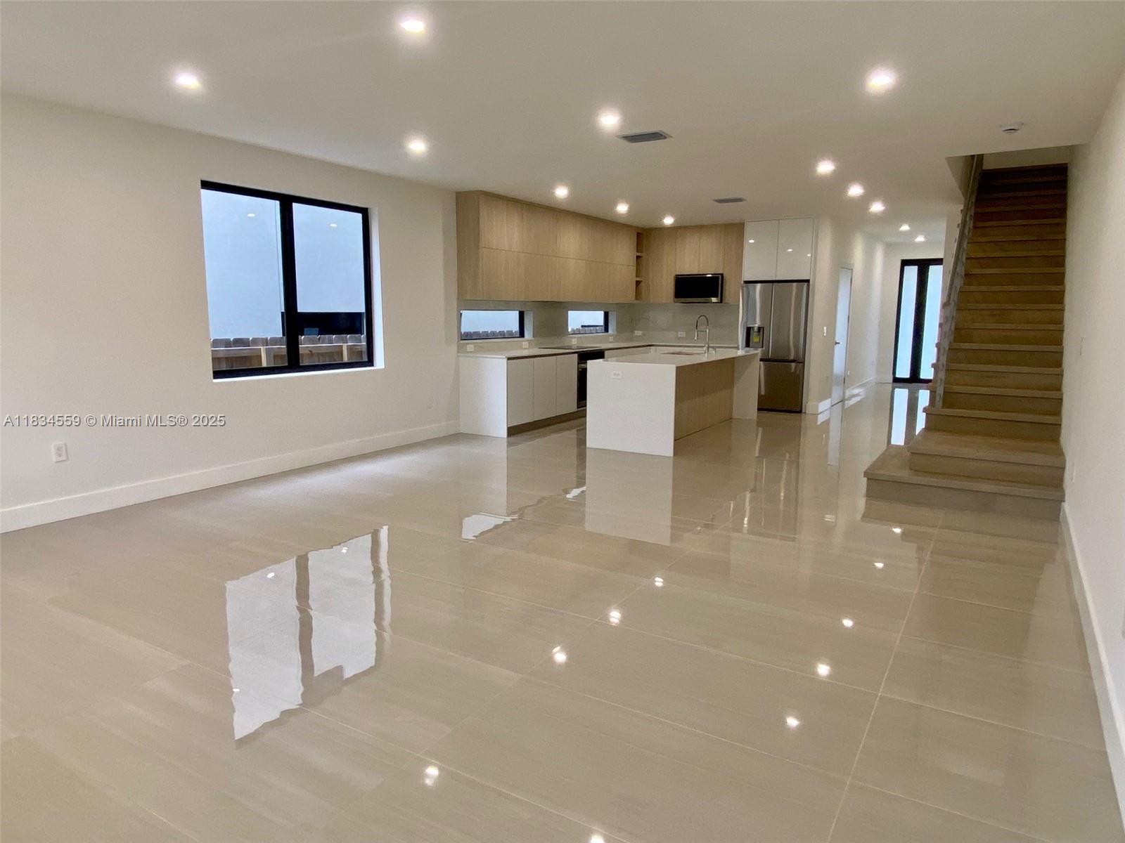 313 SW 10th St #B, Fort Lauderdale, Florida image 12