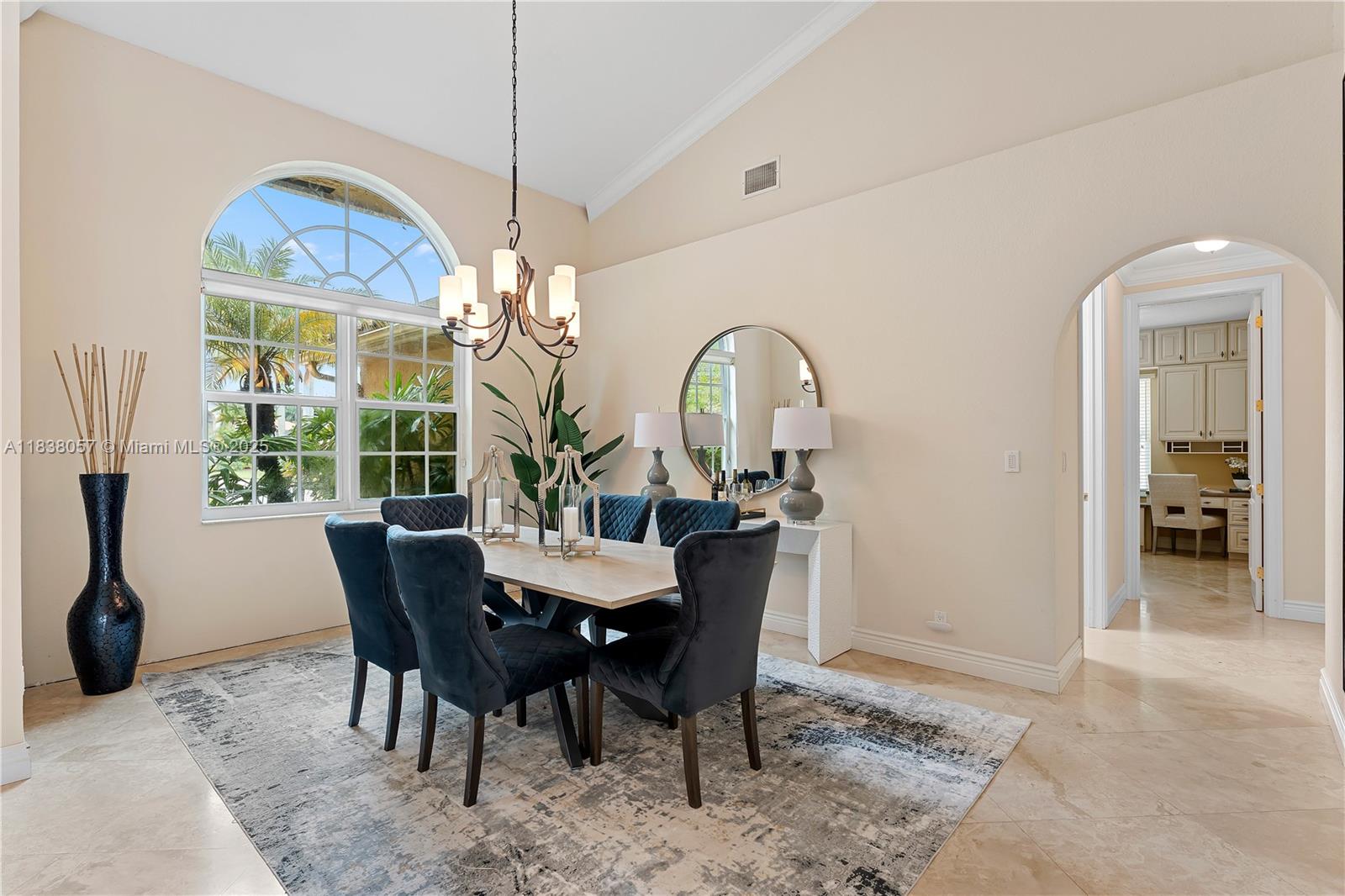 1504 NW 182nd Ave, Pembroke Pines, Florida image 15