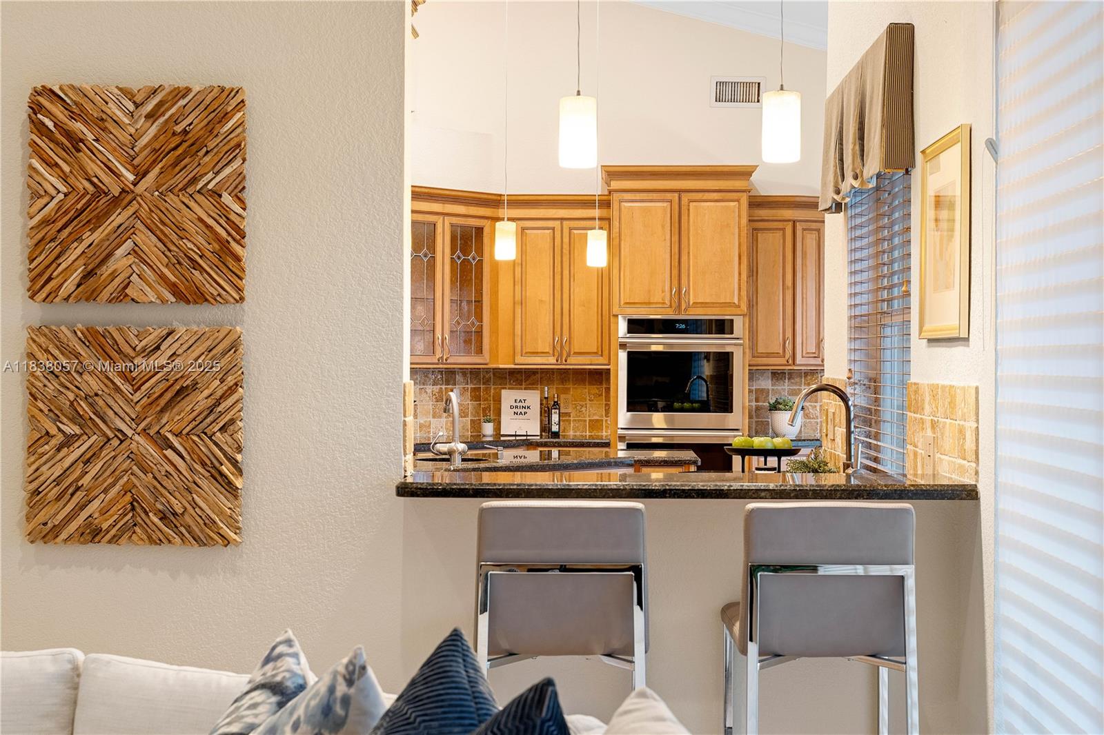 1504 NW 182nd Ave, Pembroke Pines, Florida image 17