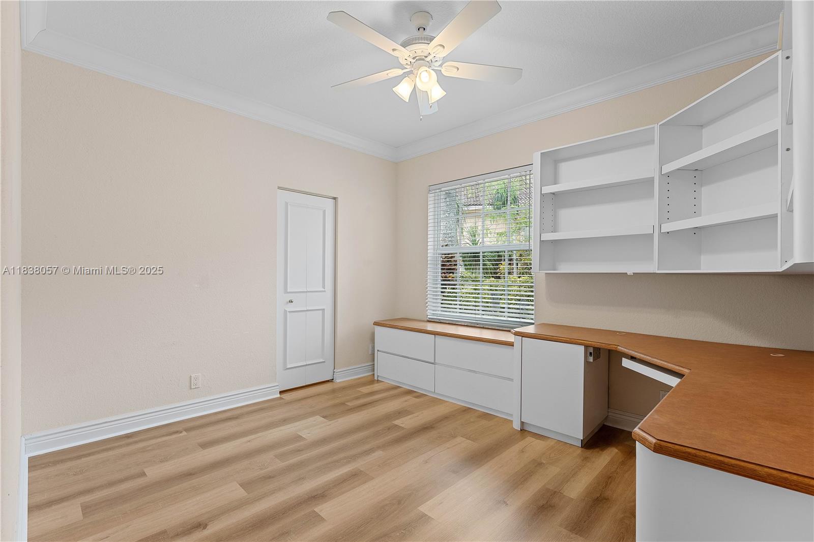 1504 NW 182nd Ave, Pembroke Pines, Florida image 43