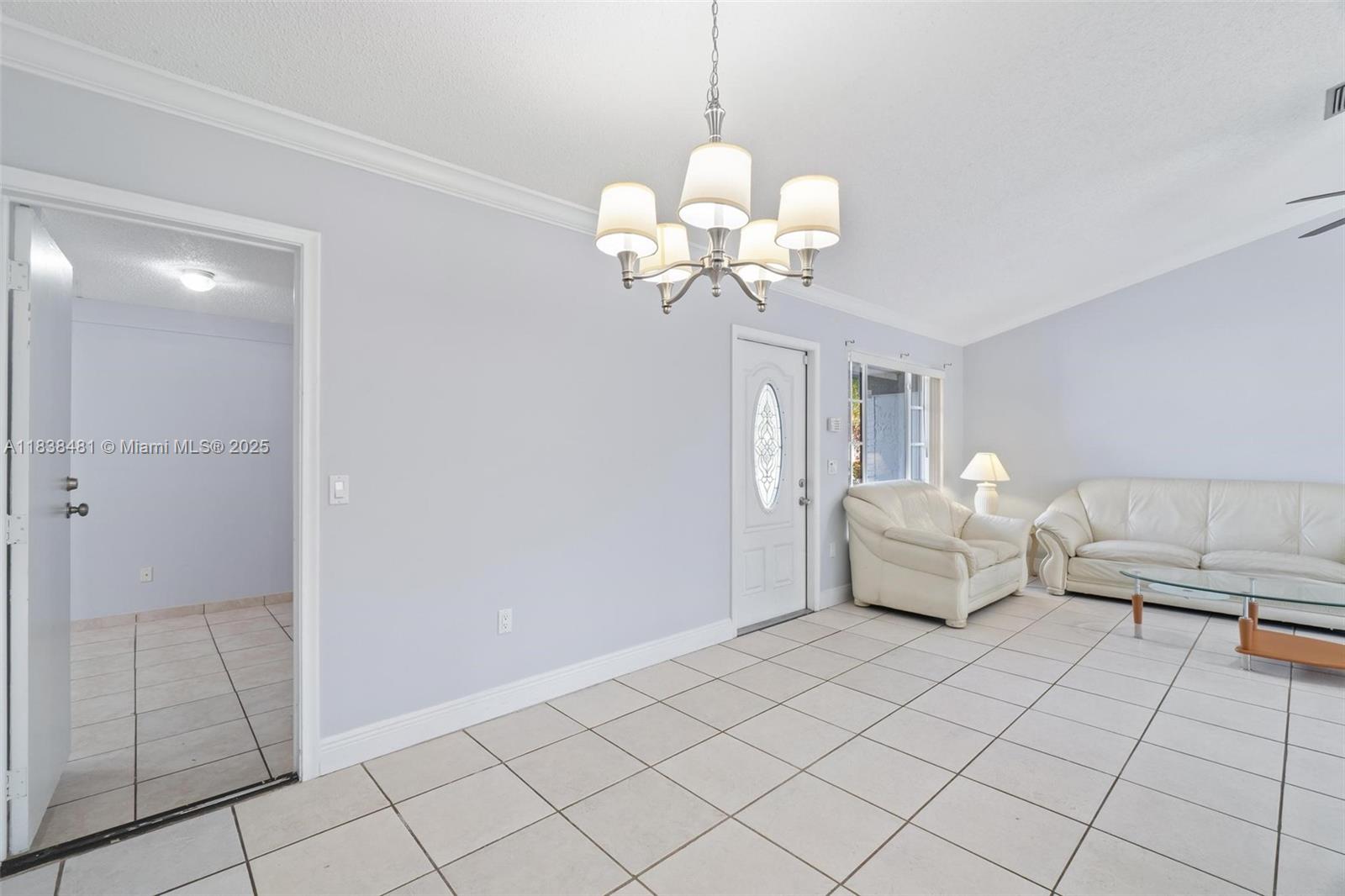 11800 NW 37th Pl, Sunrise, Florida image 11