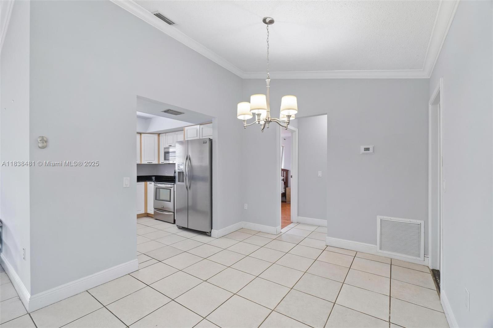 11800 NW 37th Pl, Sunrise, Florida image 13