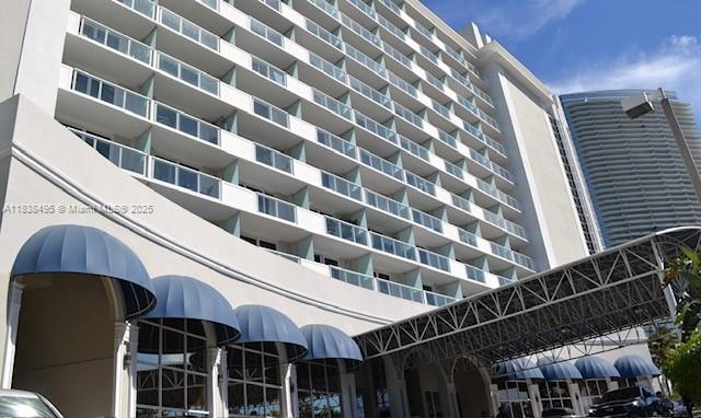 19201 Collins Ave #729, Sunny Isles Beach, Florida image 4
