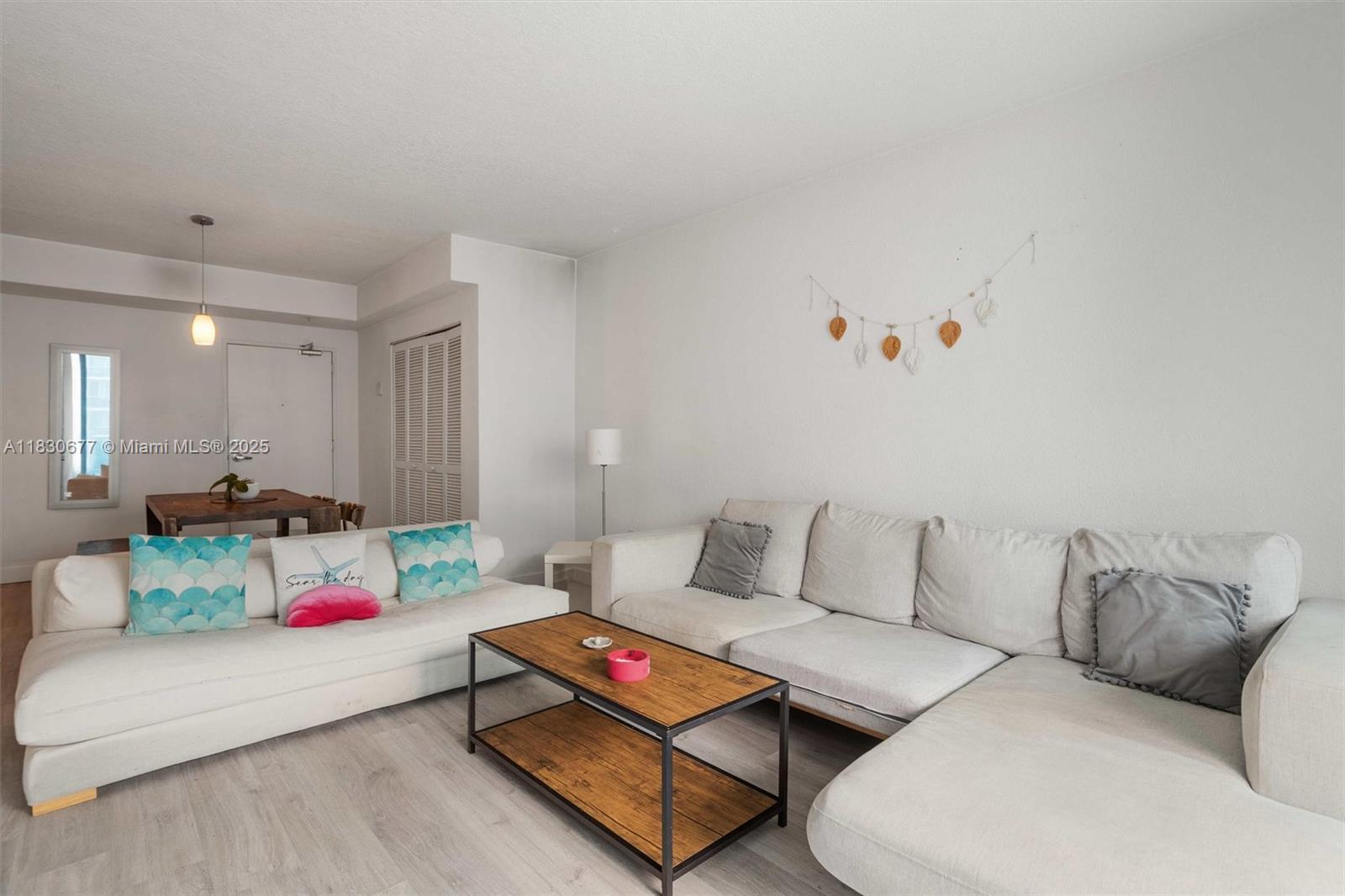 Property photo # 6