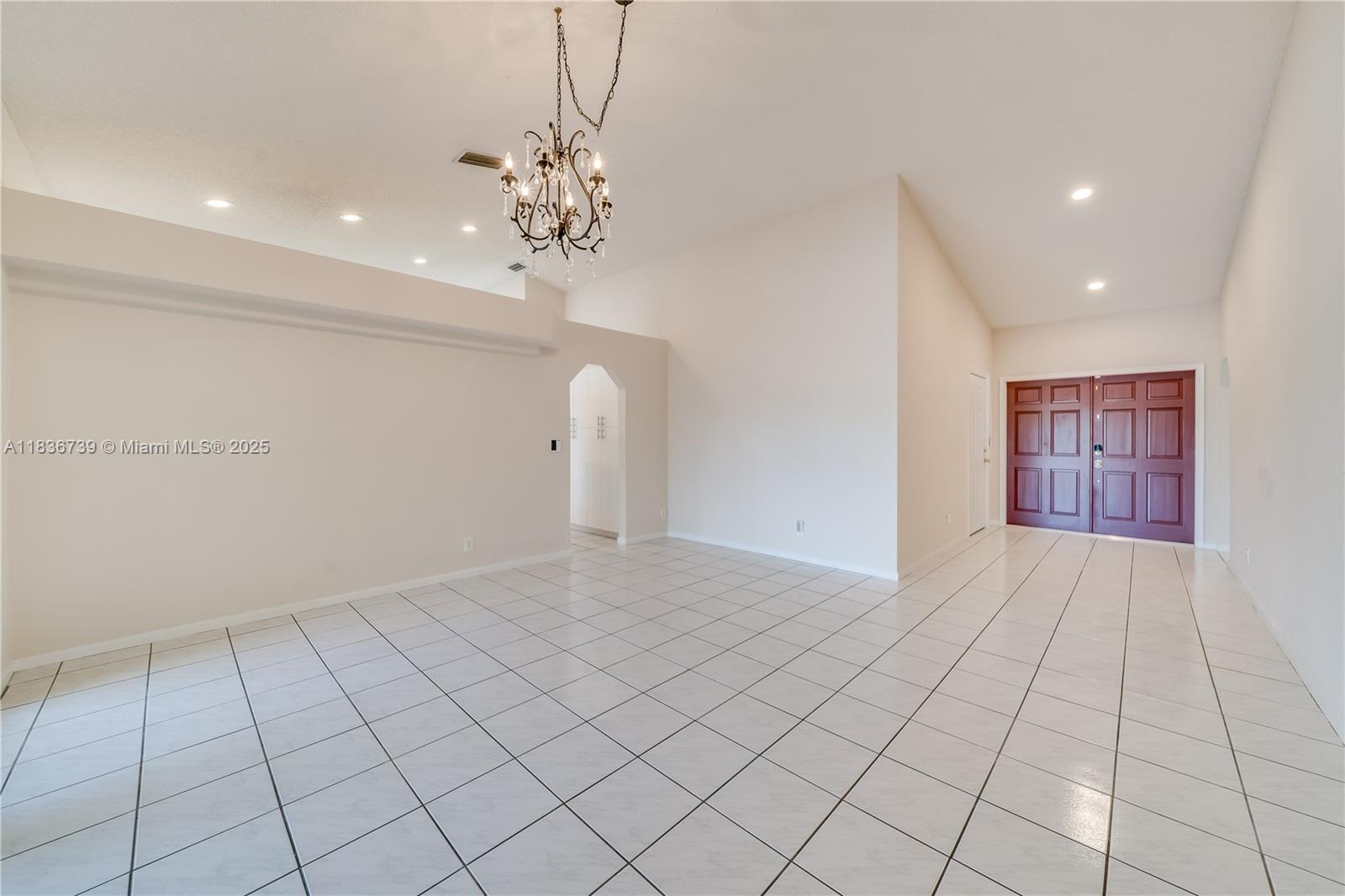 Property photo # 6