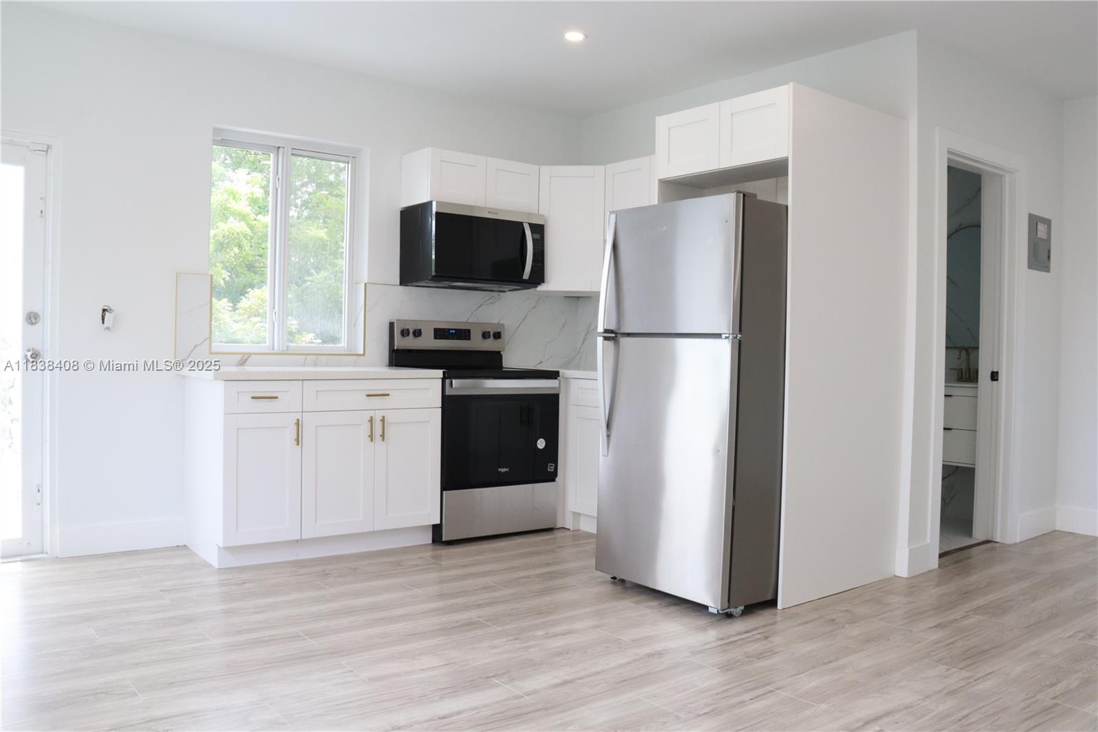 Property photo # 7
