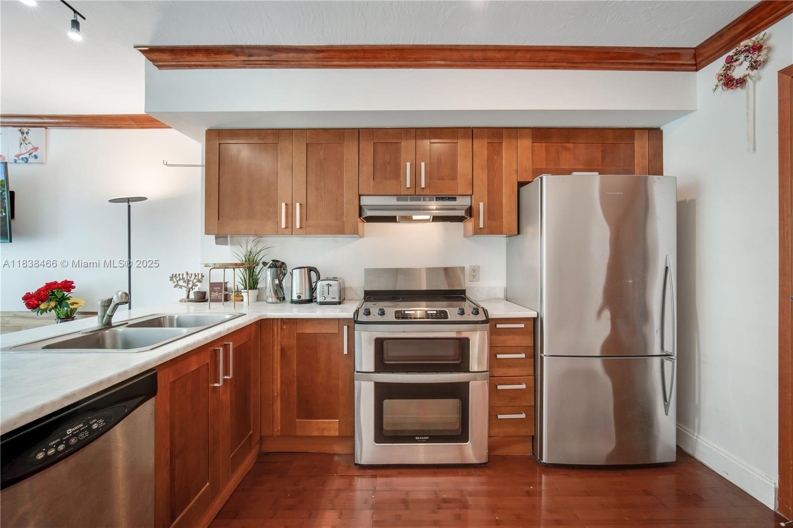Property photo # 8