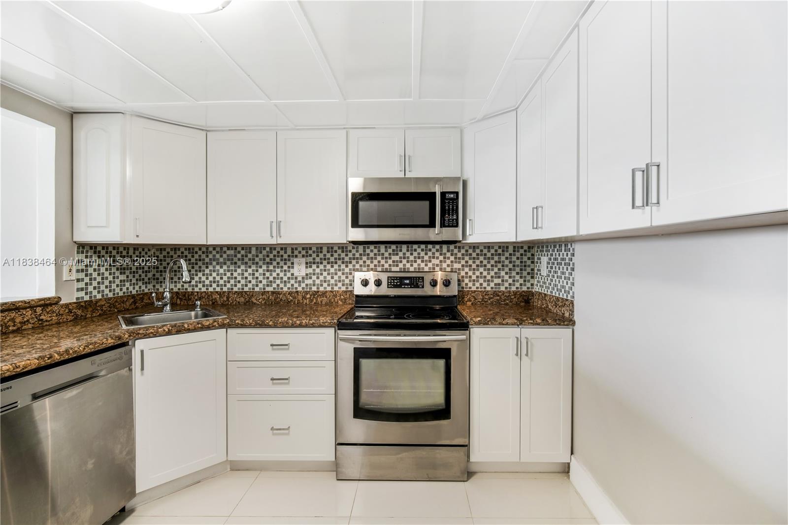 Property photo # 9