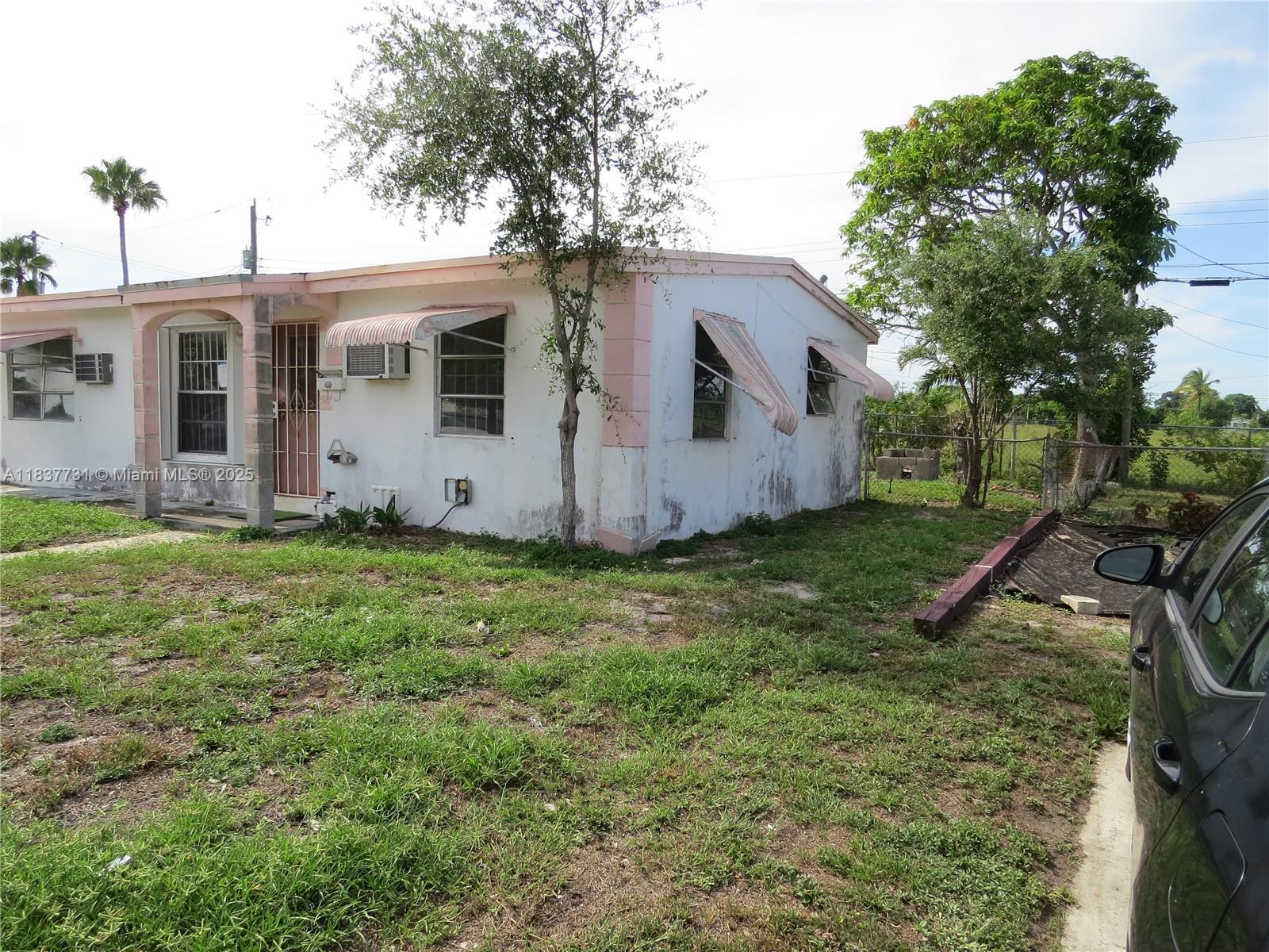 525 NW 16th St, Pompano Beach, Florida image 2