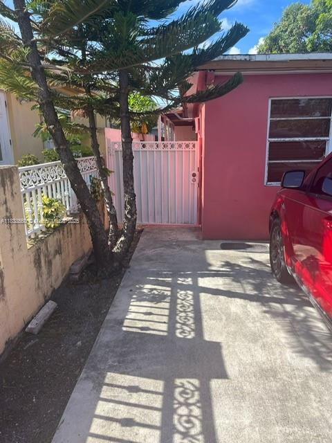 Property photo # 0