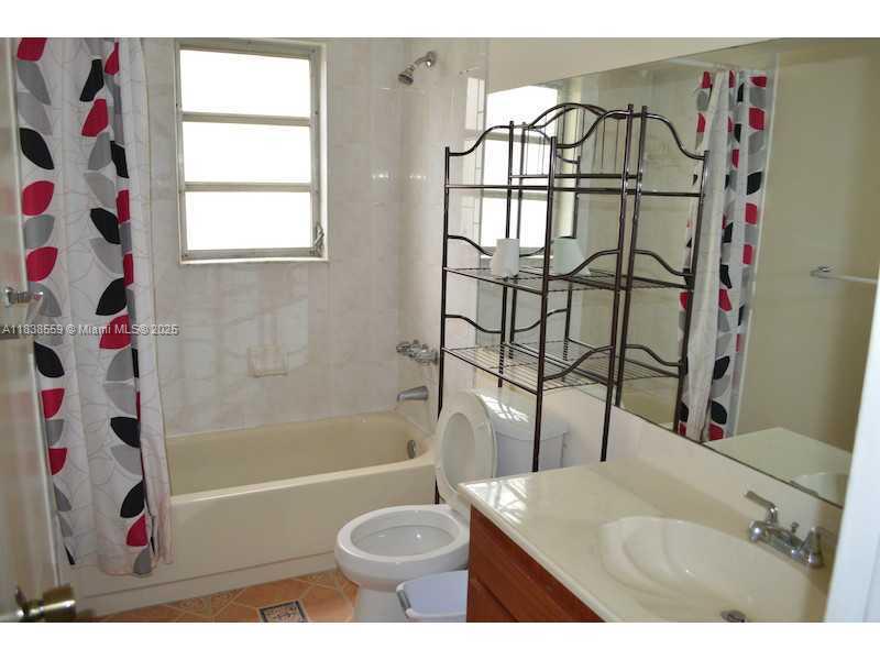 Property photo # 9