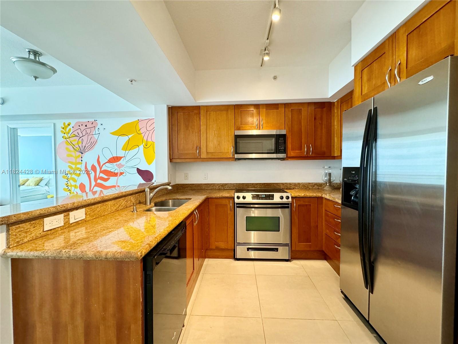 Property photo # 4