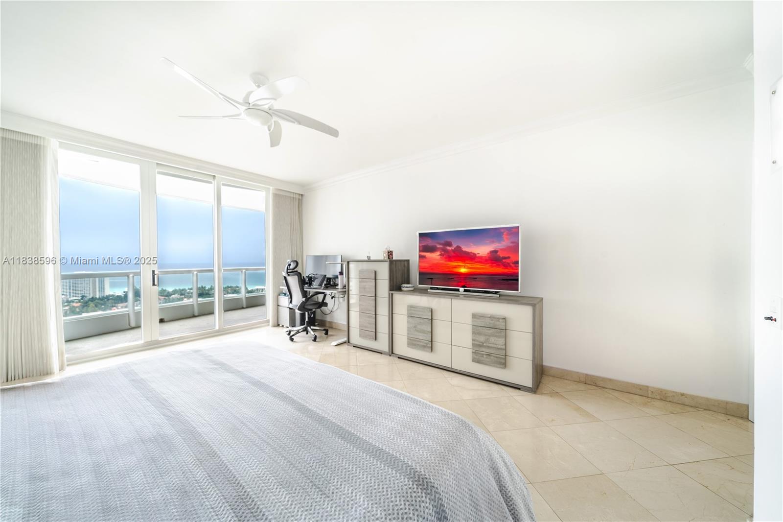21050 Point Pl #2601, Aventura, Florida image 25