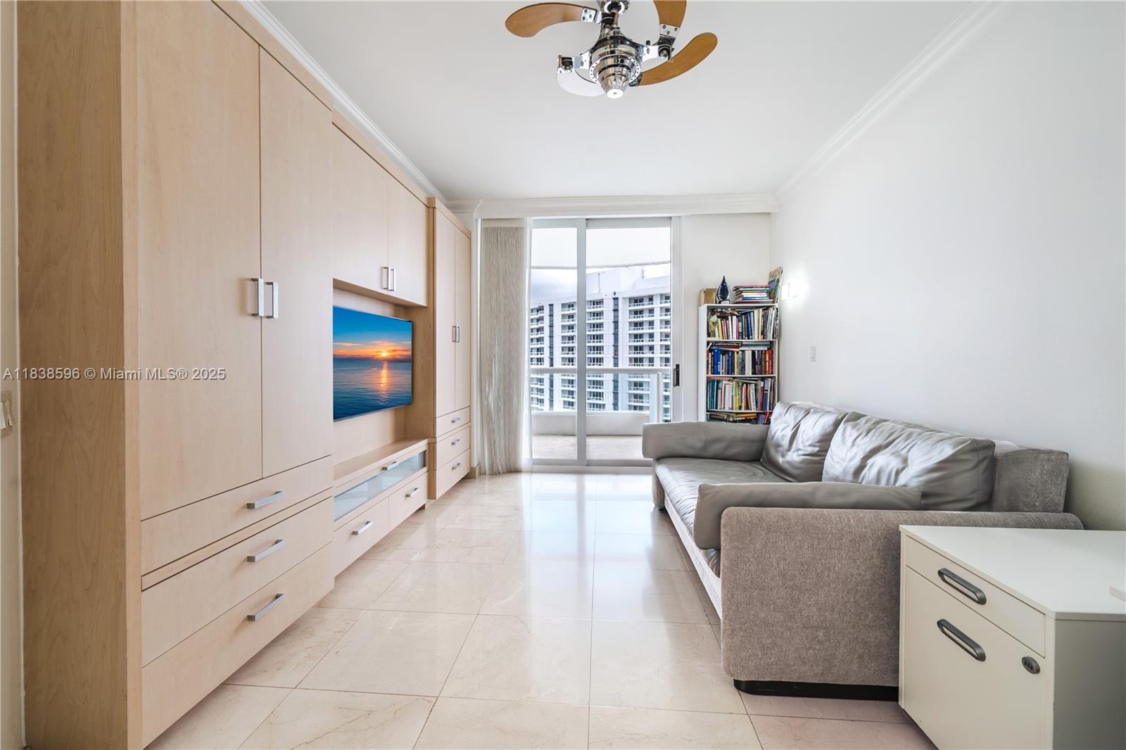 21050 Point Pl #2601, Aventura, Florida image 34