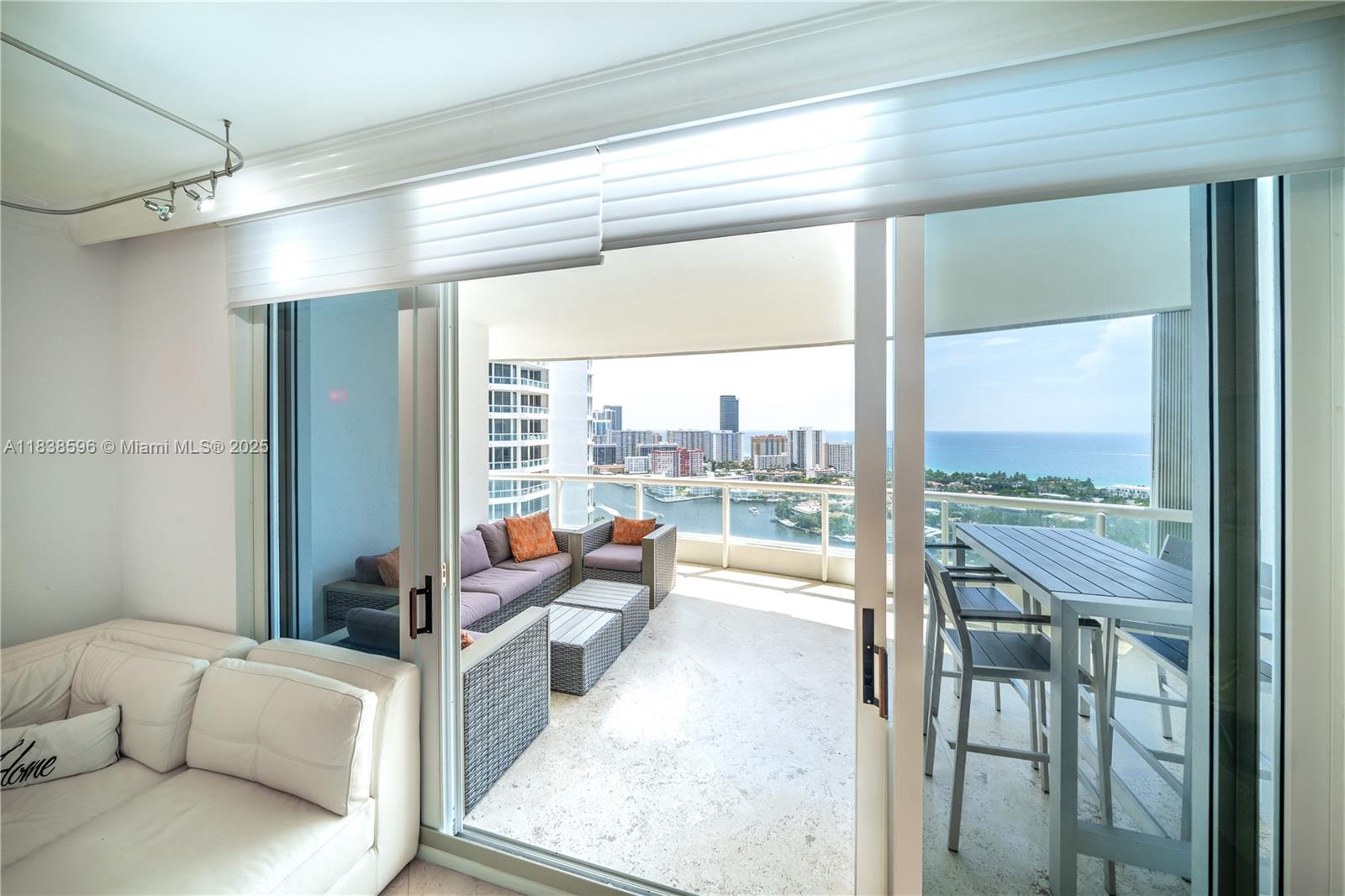 21050 Point Pl #2601, Aventura, Florida image 8