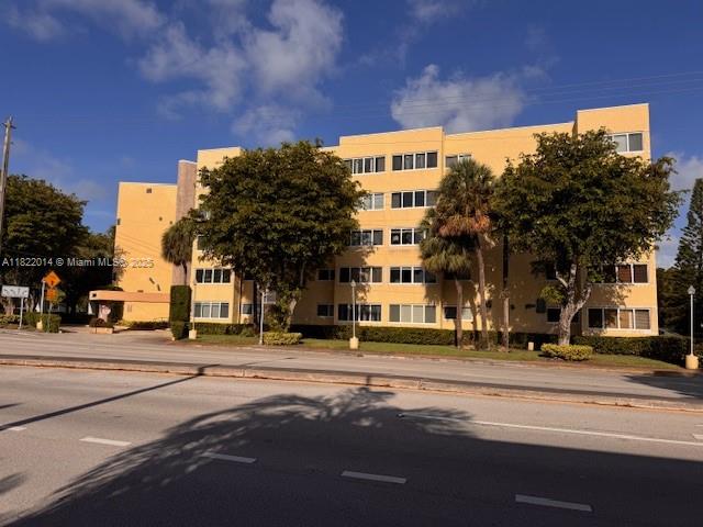 Totally remodeled unit with New Kitchen and appliances, new vanity and shower , impact windows in the building Great Location close to Brickel, Coral Gables and Coconut grove, assigned parking  also visitors parking and plenty of space around the street to park.Owner only require two months to move in first and security deposit. Association might requires a security deposit