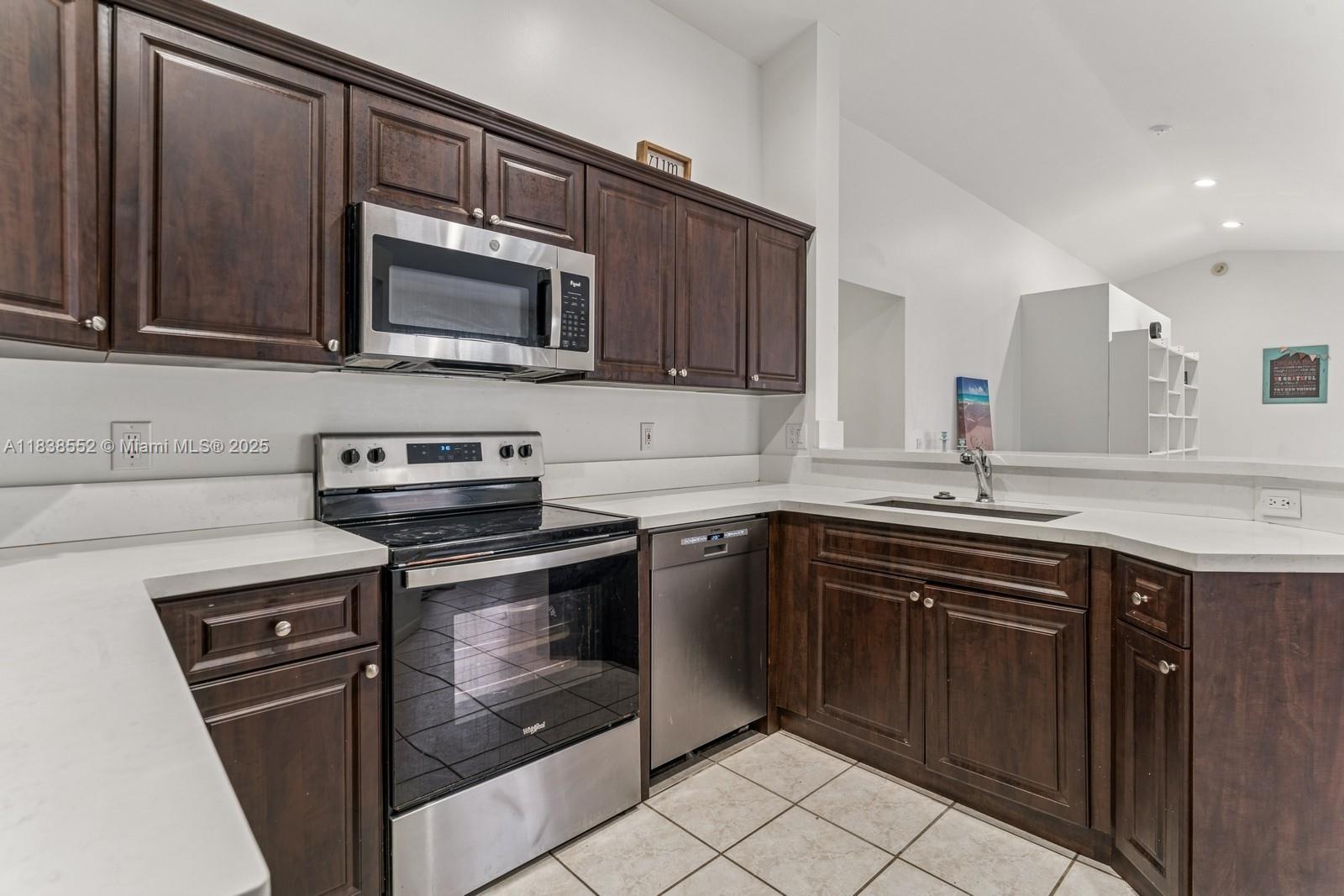 1368 Presidio Dr, Weston, Florida image 10