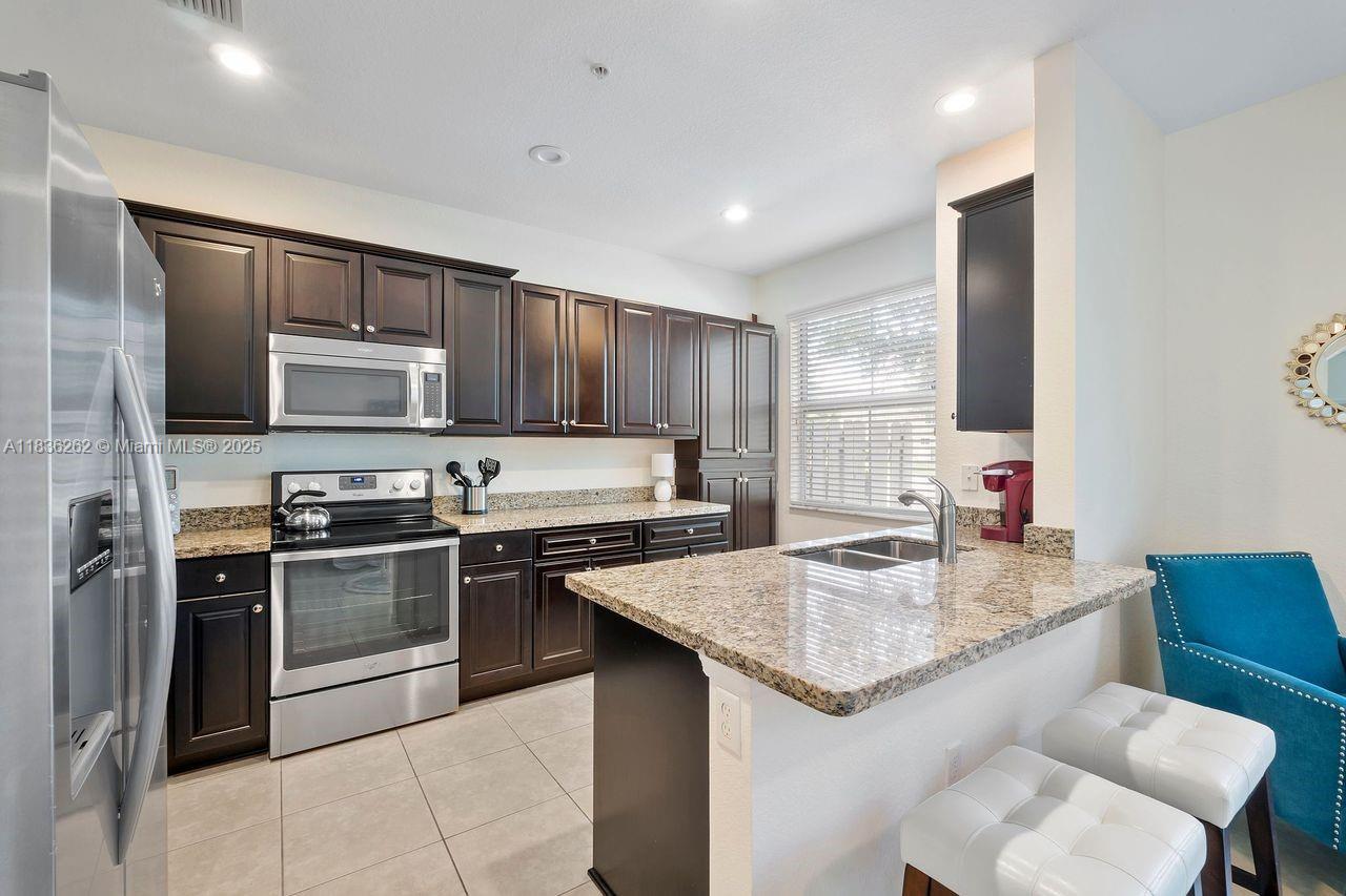 2851 W Prospect Rd #1306, Tamarac, Florida image 10