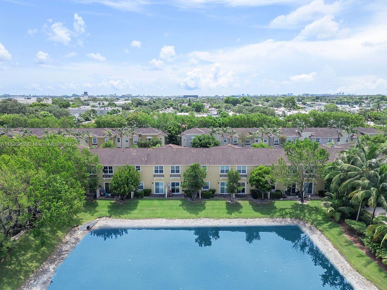 2851 W Prospect Rd #1306, Tamarac, Florida image 35