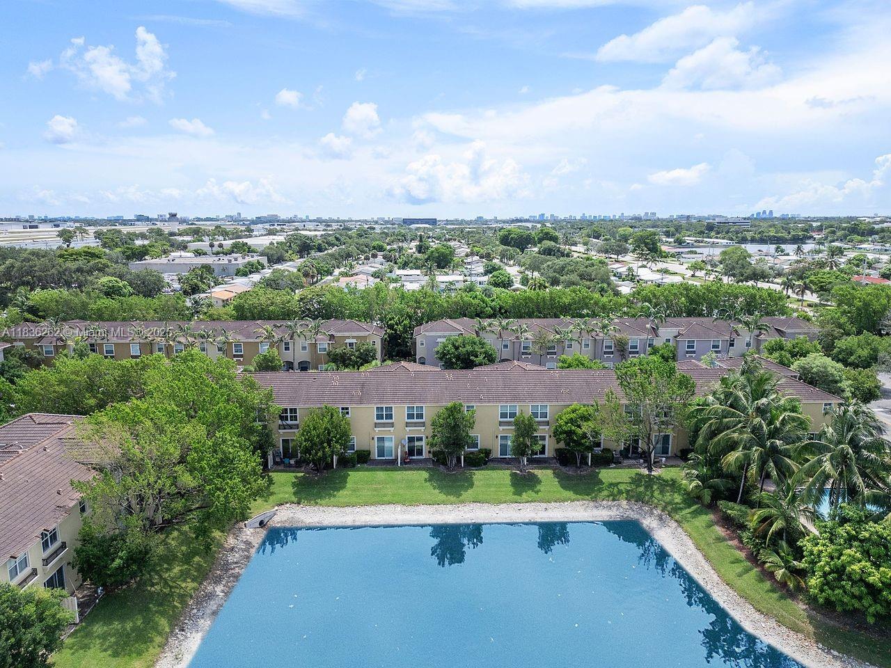2851 W Prospect Rd #1306, Tamarac, Florida image 36