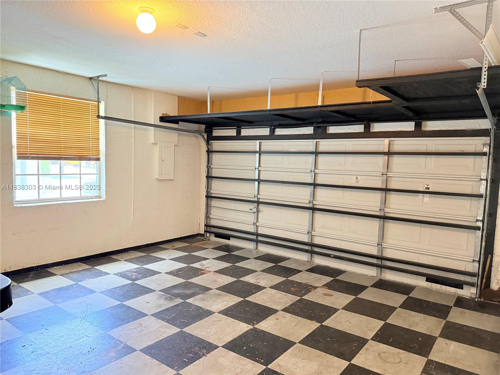 8973 NW 147th Ter, Miami Lakes, Florida image 27