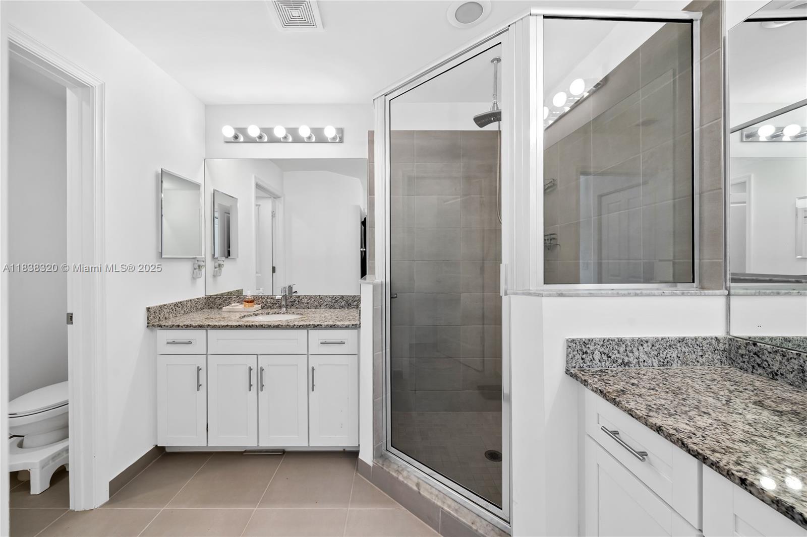 2184 NW 6th St, Fort Lauderdale, Florida image 25