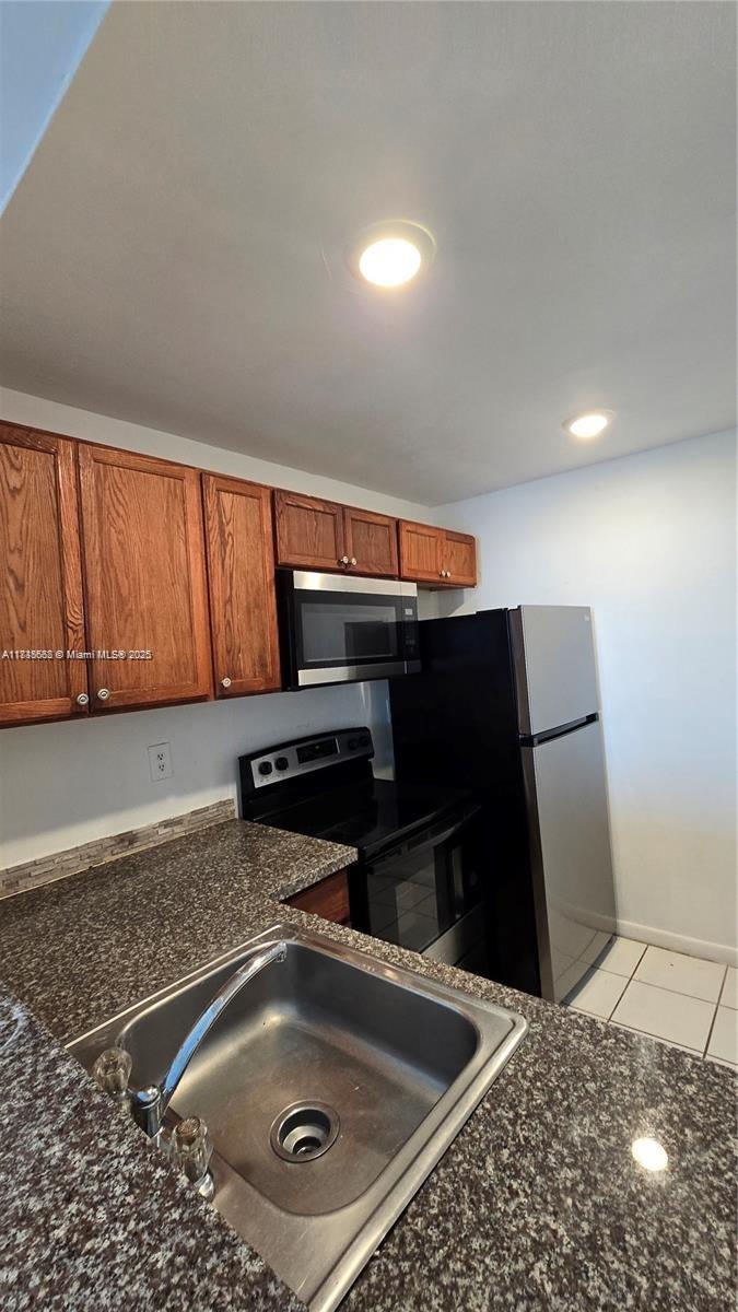 Property photo # 4