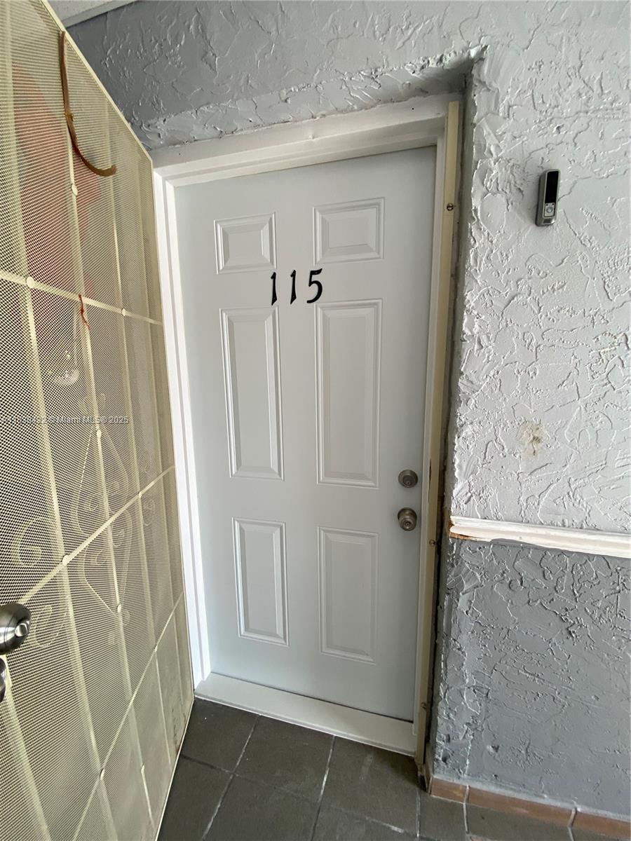 5705 W 20th Ave #115, Hialeah, Florida image 1