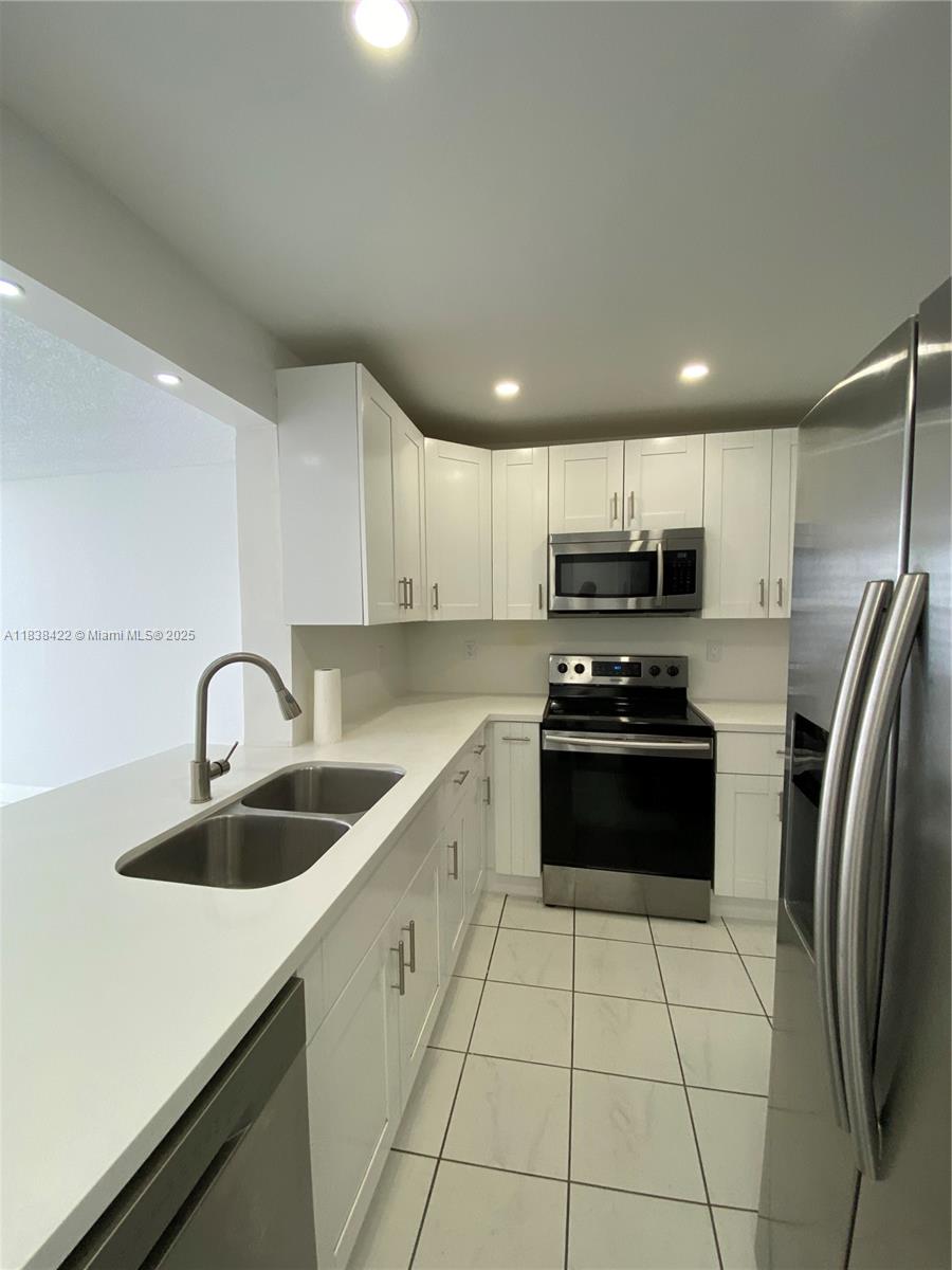 5705 W 20th Ave #115, Hialeah, Florida image 4