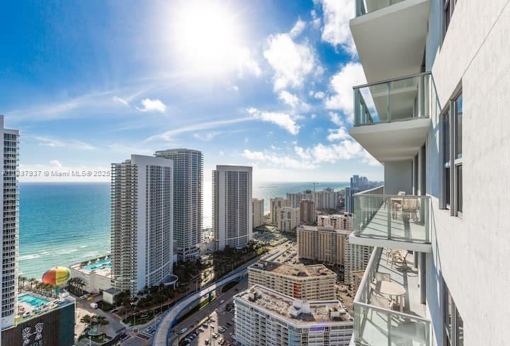 4010 S Ocean Dr #T3501, Hollywood, Florida image 11