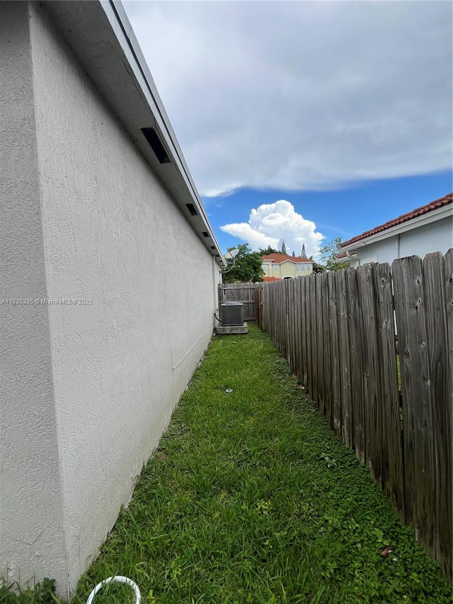 15924 SW 306th Ter, Homestead, Florida image 20