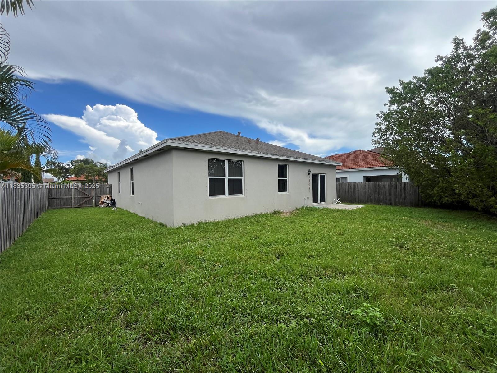 15924 SW 306th Ter, Homestead, Florida image 24