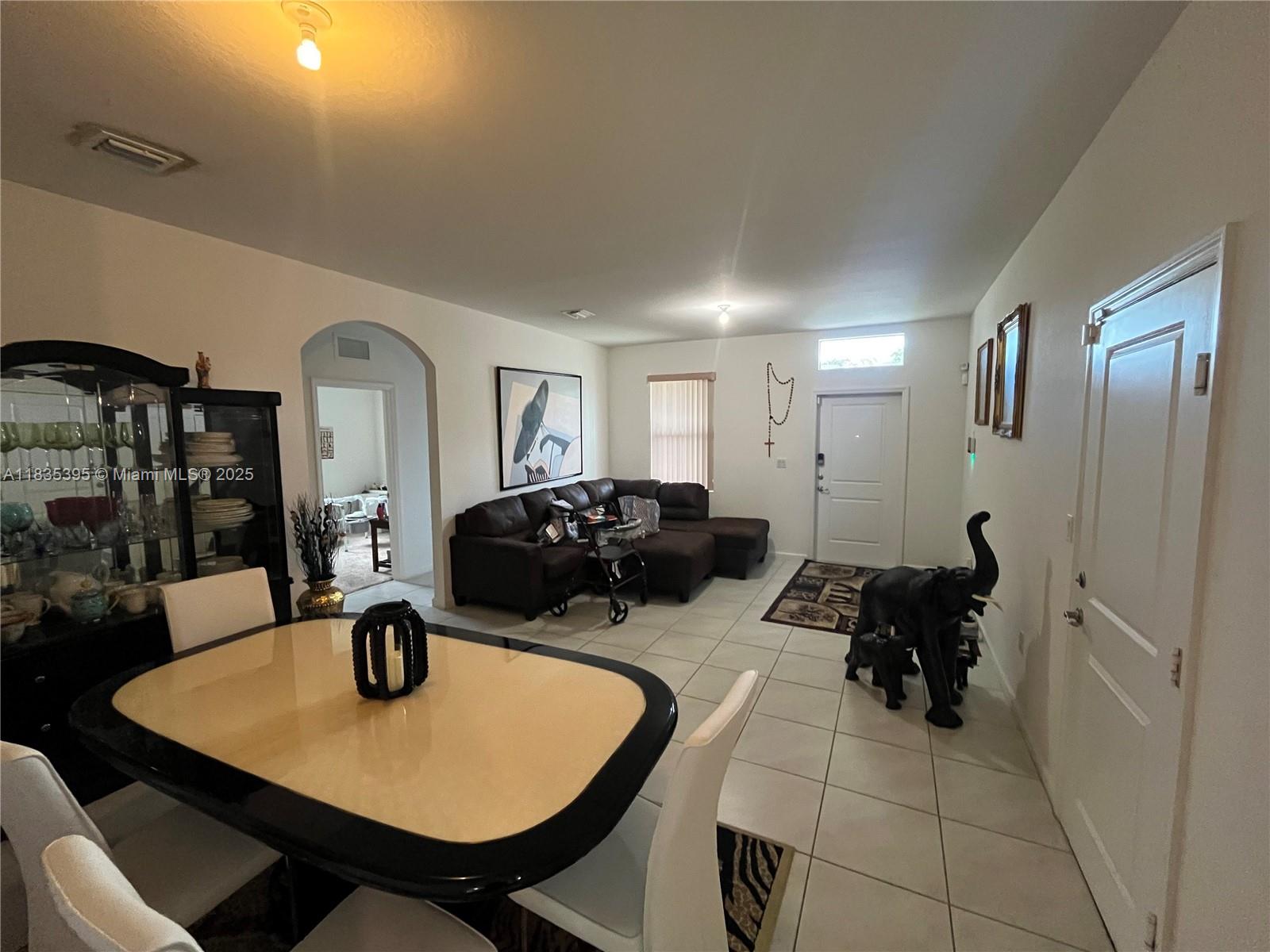 15924 SW 306th Ter, Homestead, Florida image 3