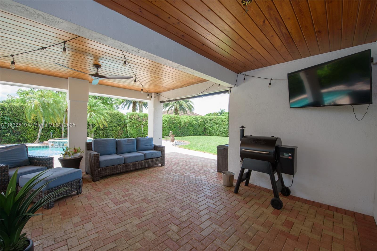 18740 SW 297th St, Homestead, Florida image 30