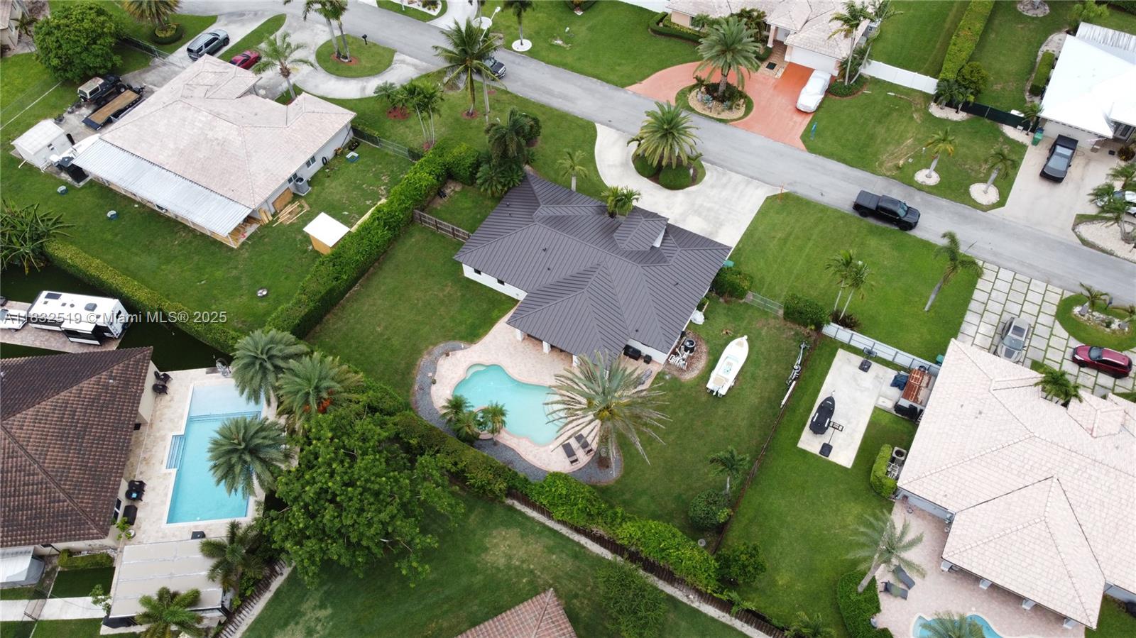 18740 SW 297th St, Homestead, Florida image 32