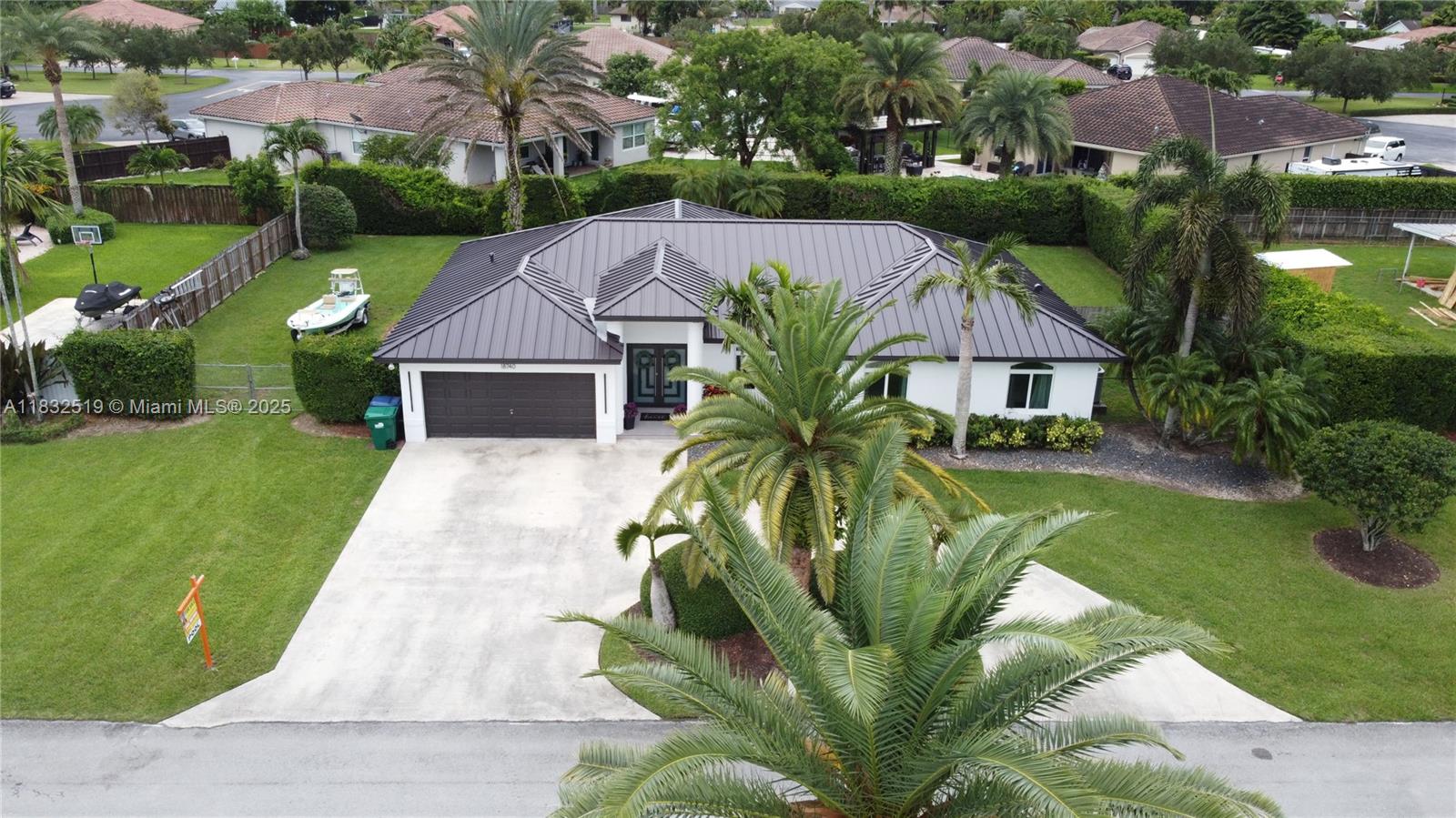 18740 SW 297th St, Homestead, Florida image 37