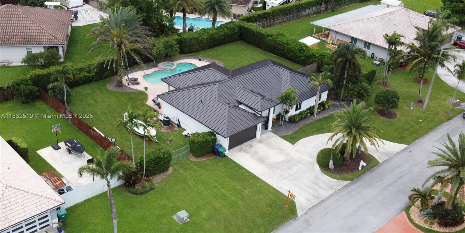 18740 SW 297th St, Homestead, Florida image 38