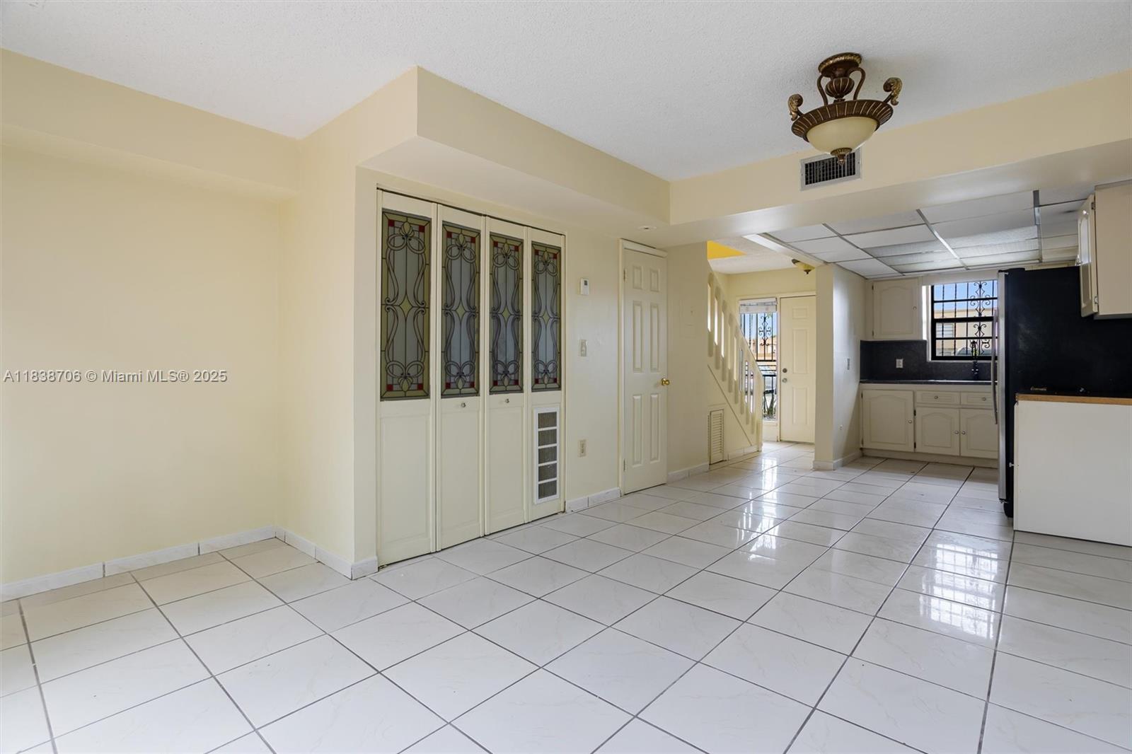 5808 W 26th Ave #211, Hialeah, Florida image 4