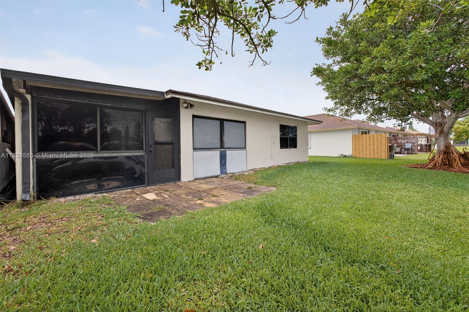1600 Granfern Ave, West Palm Beach, Florida image 26