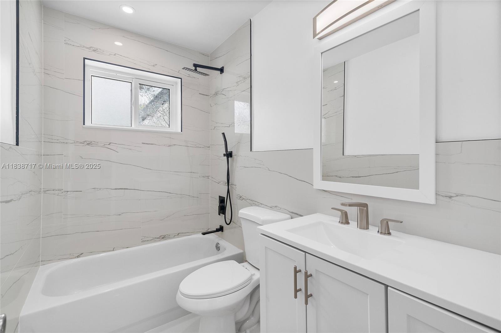 1124 Yale Dr, Hollywood, Florida image 19