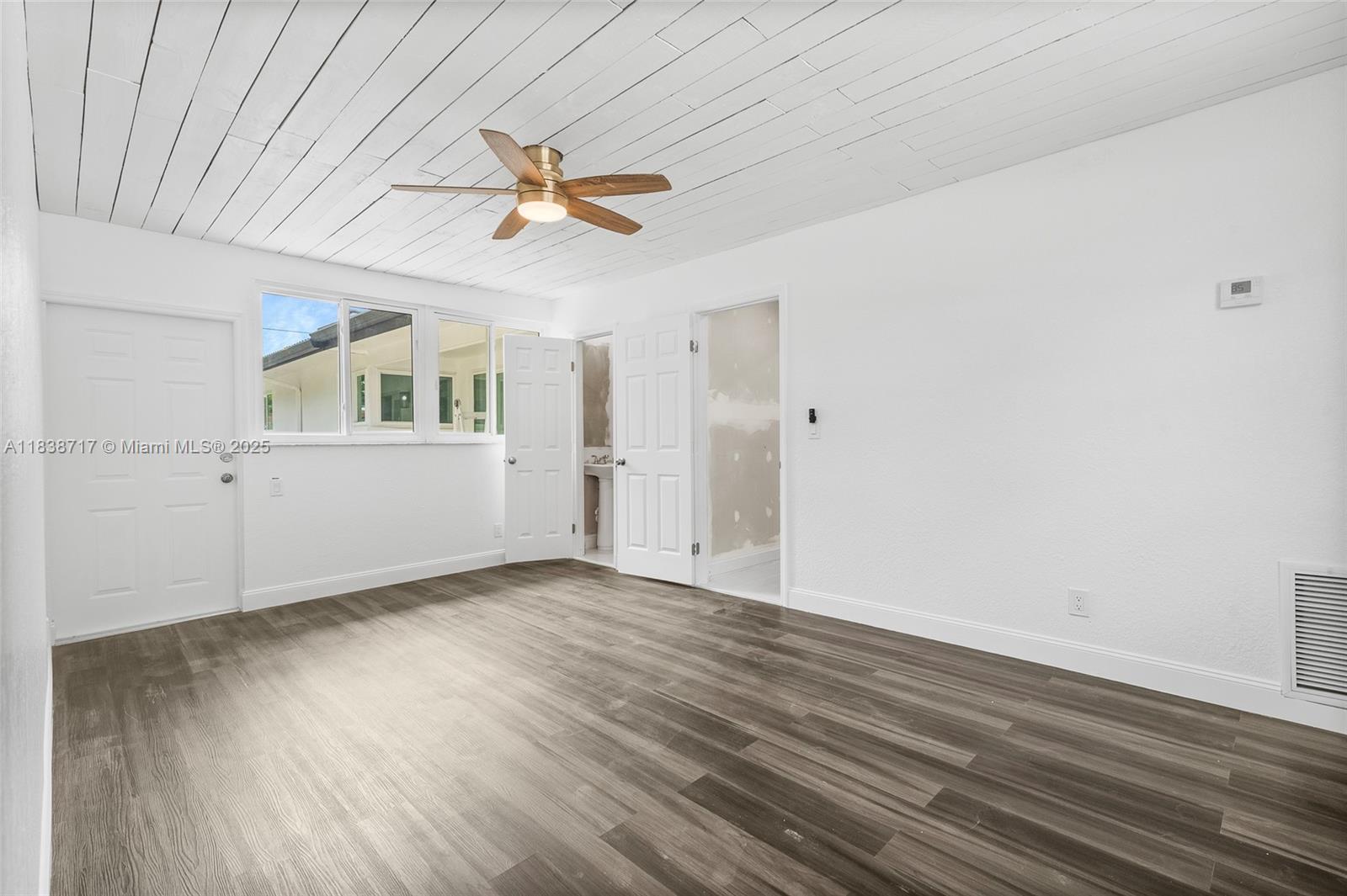 1124 Yale Dr, Hollywood, Florida image 31