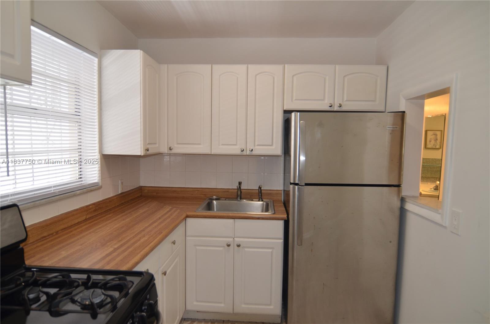 Property photo # 6