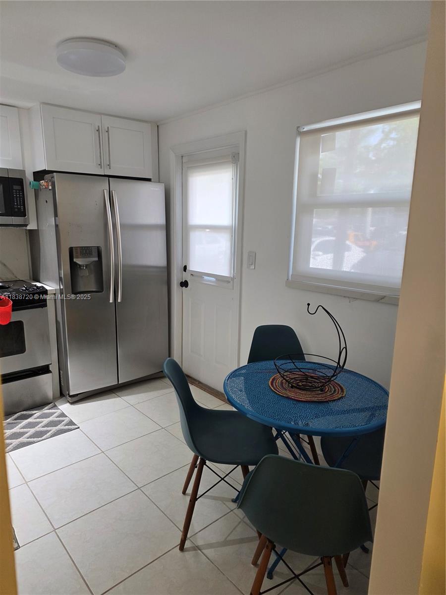 620 NE 12th Ave #101, Hallandale Beach, Florida image 4