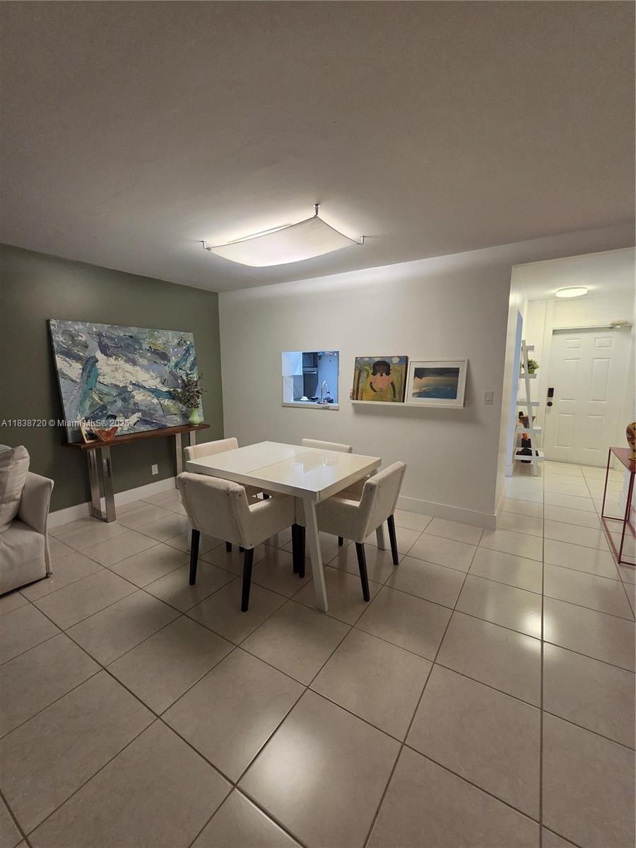 620 NE 12th Ave #101, Hallandale Beach, Florida image 5
