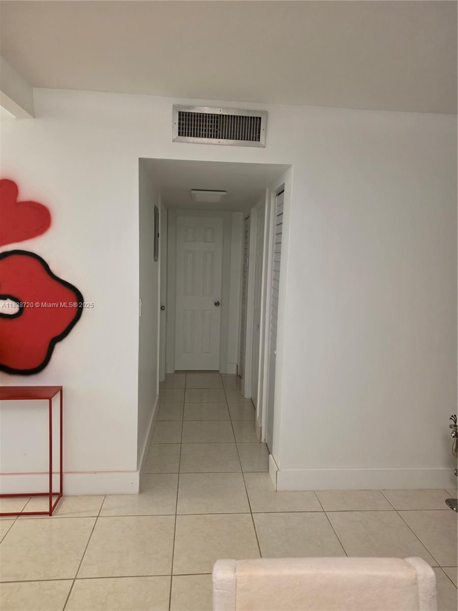 620 NE 12th Ave #101, Hallandale Beach, Florida image 7